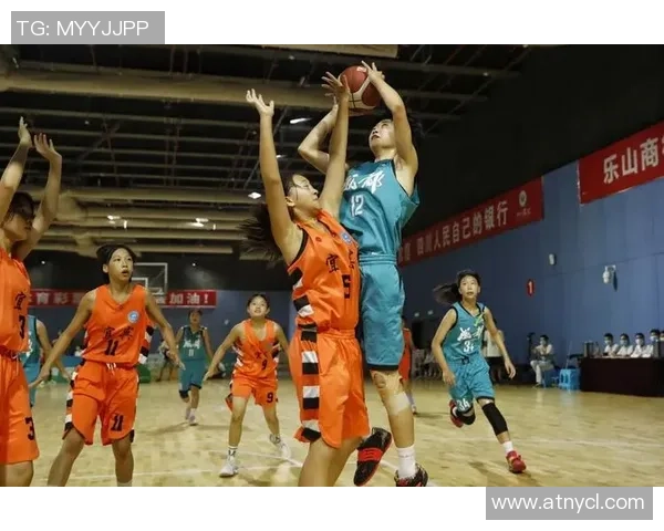 成都篮球队在选拔赛中以78分稳居积分榜首位展现强劲实力